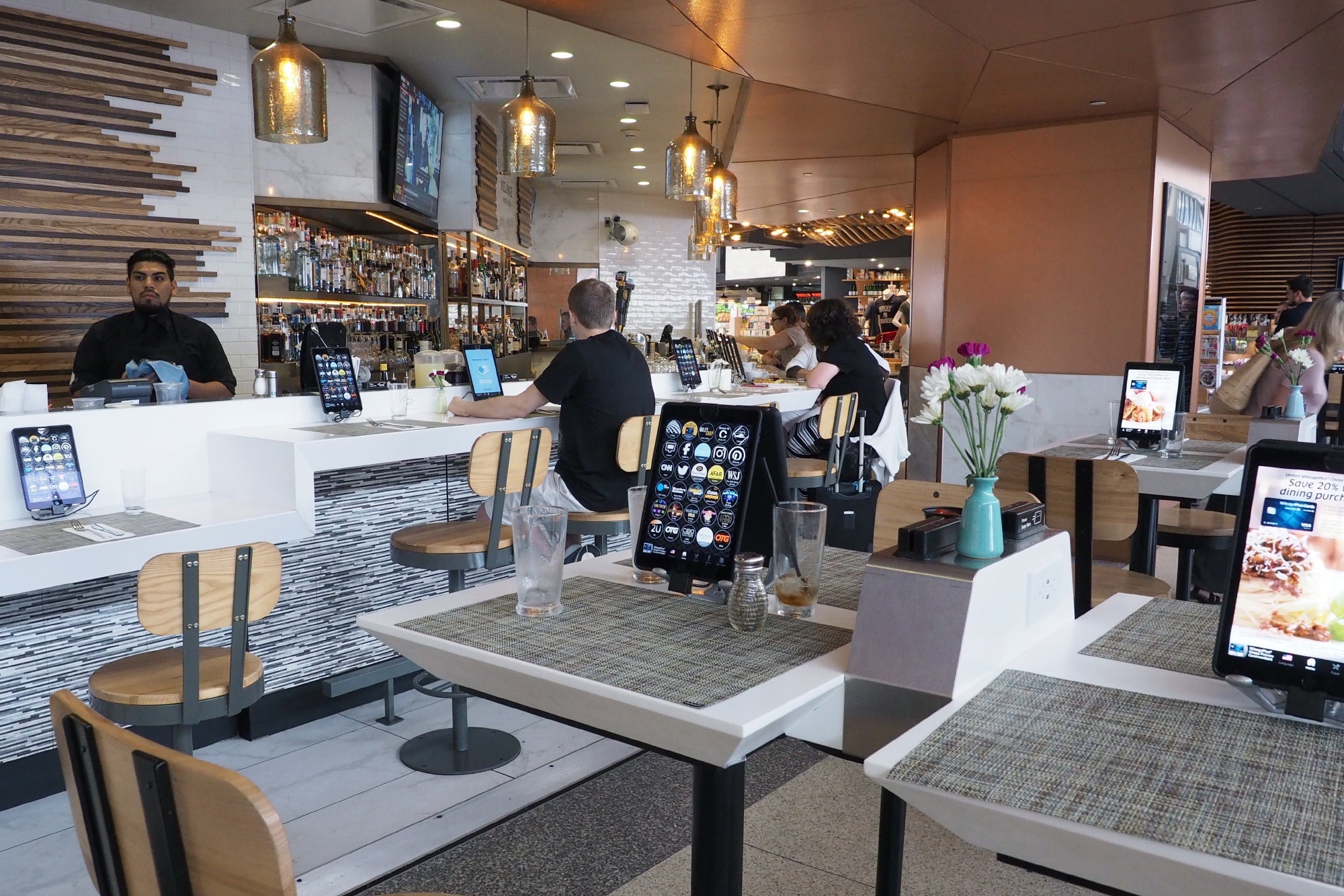 Melange Newark Airport OTG