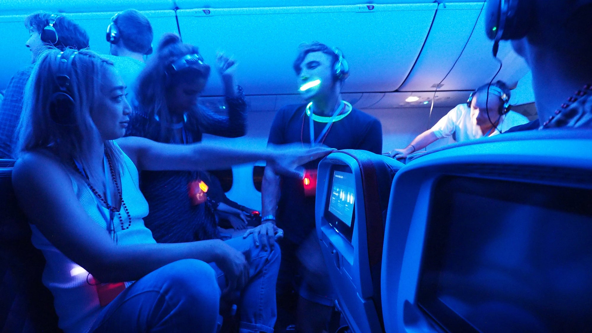 Delta 737-900ER Silent Disco