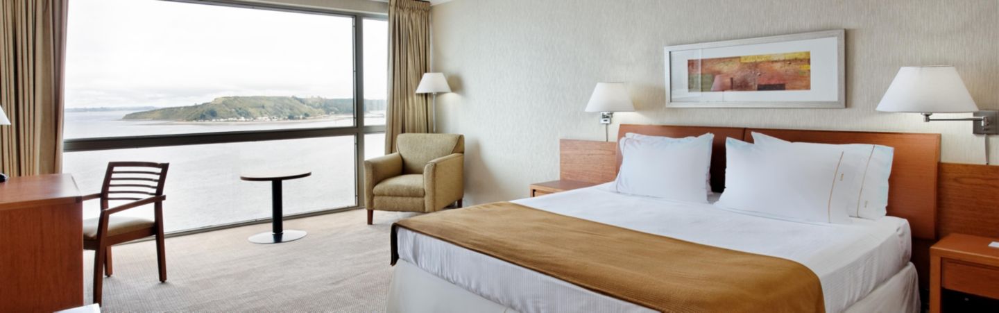 holiday-inn-express-puerto-montt-4302246686-16x5