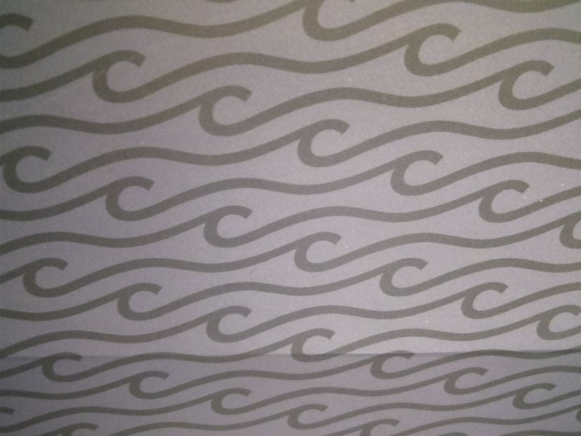 Even Cabin's logo (made into lavatory wallpaper) seems designed to make you sleepy.