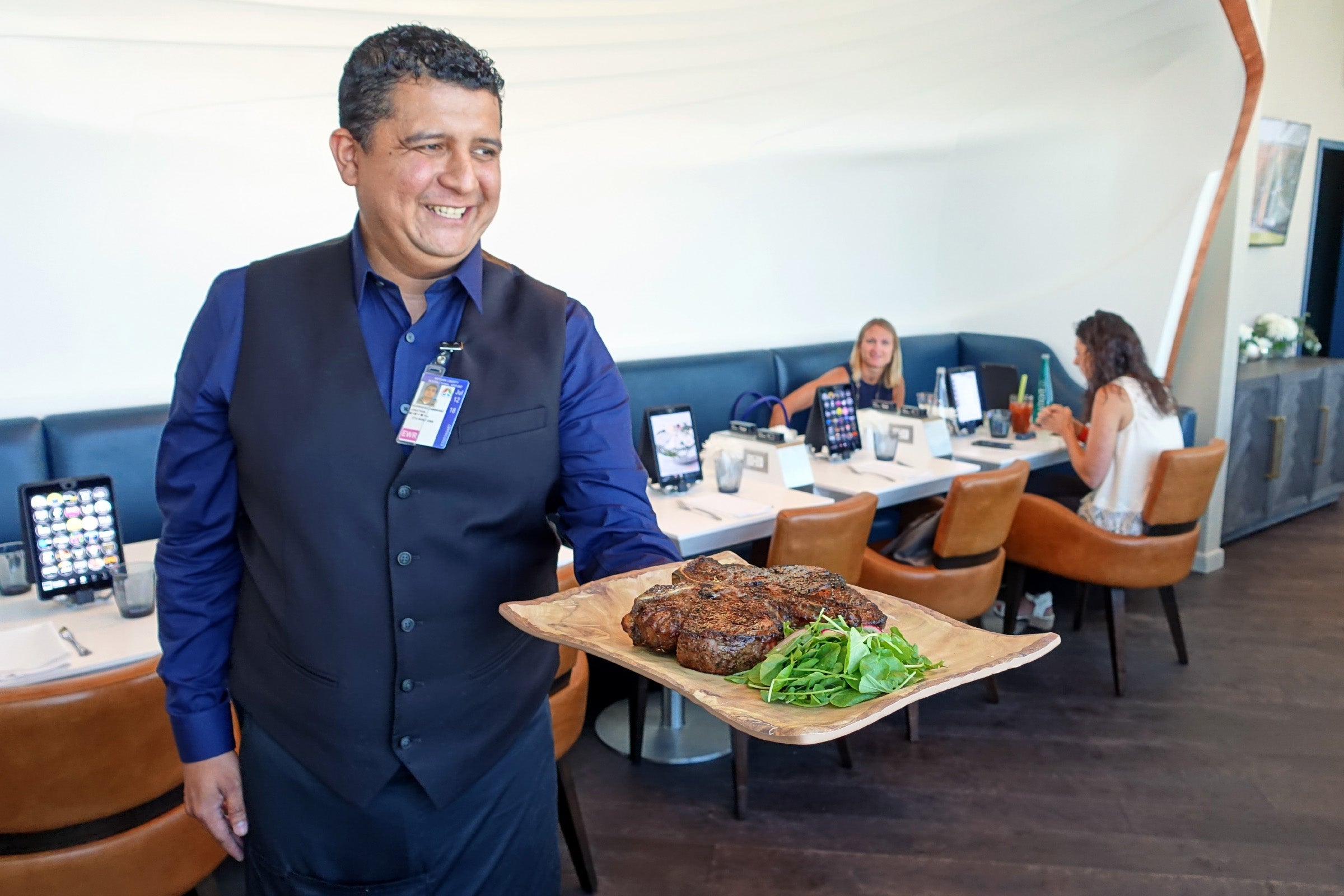 Classified Restaurant Review United Newark