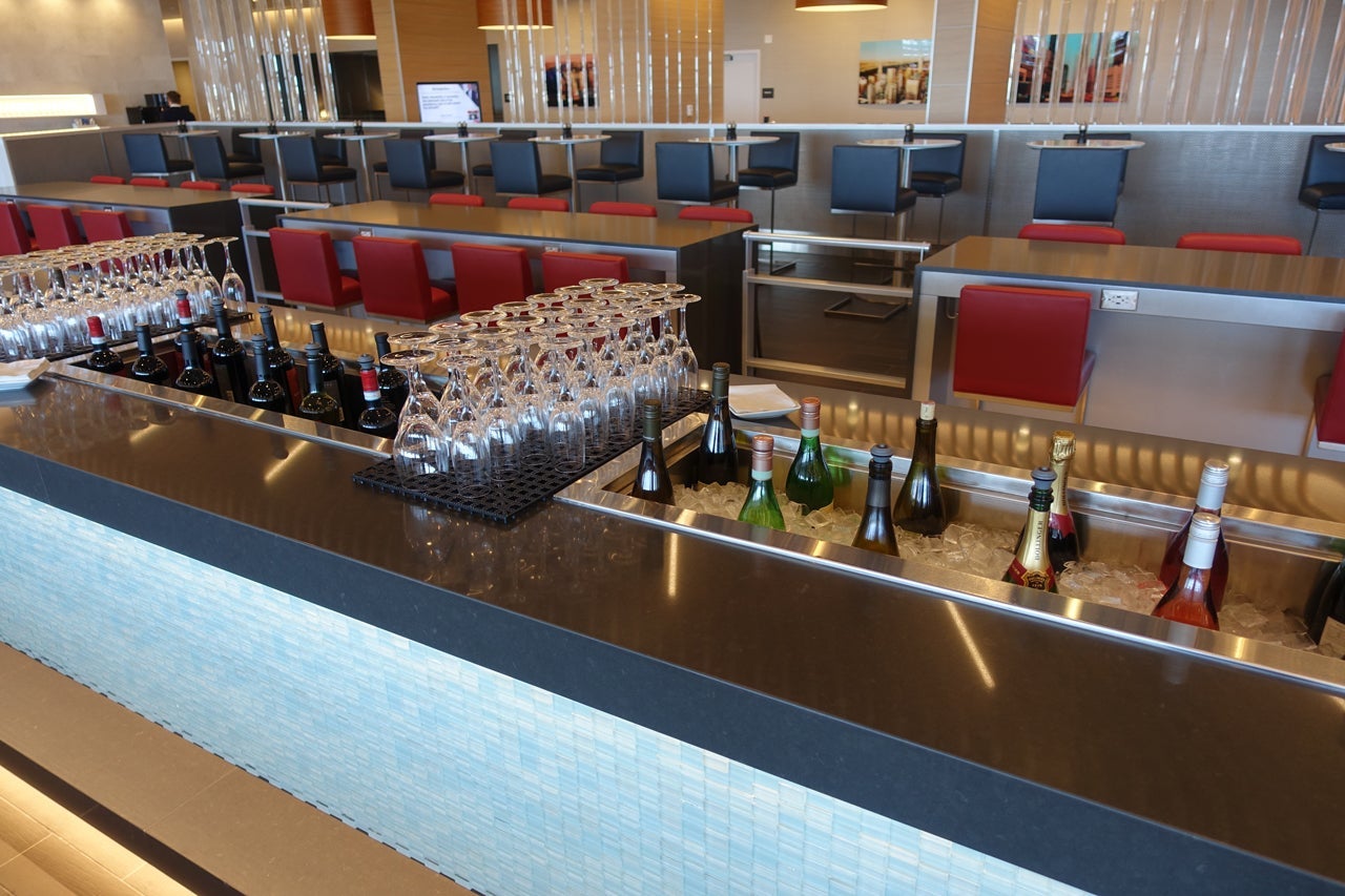 American Airlines JFK Flagship Lounge beverages.