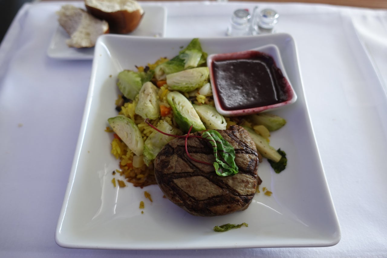 IMG-aa-biz-food-2
