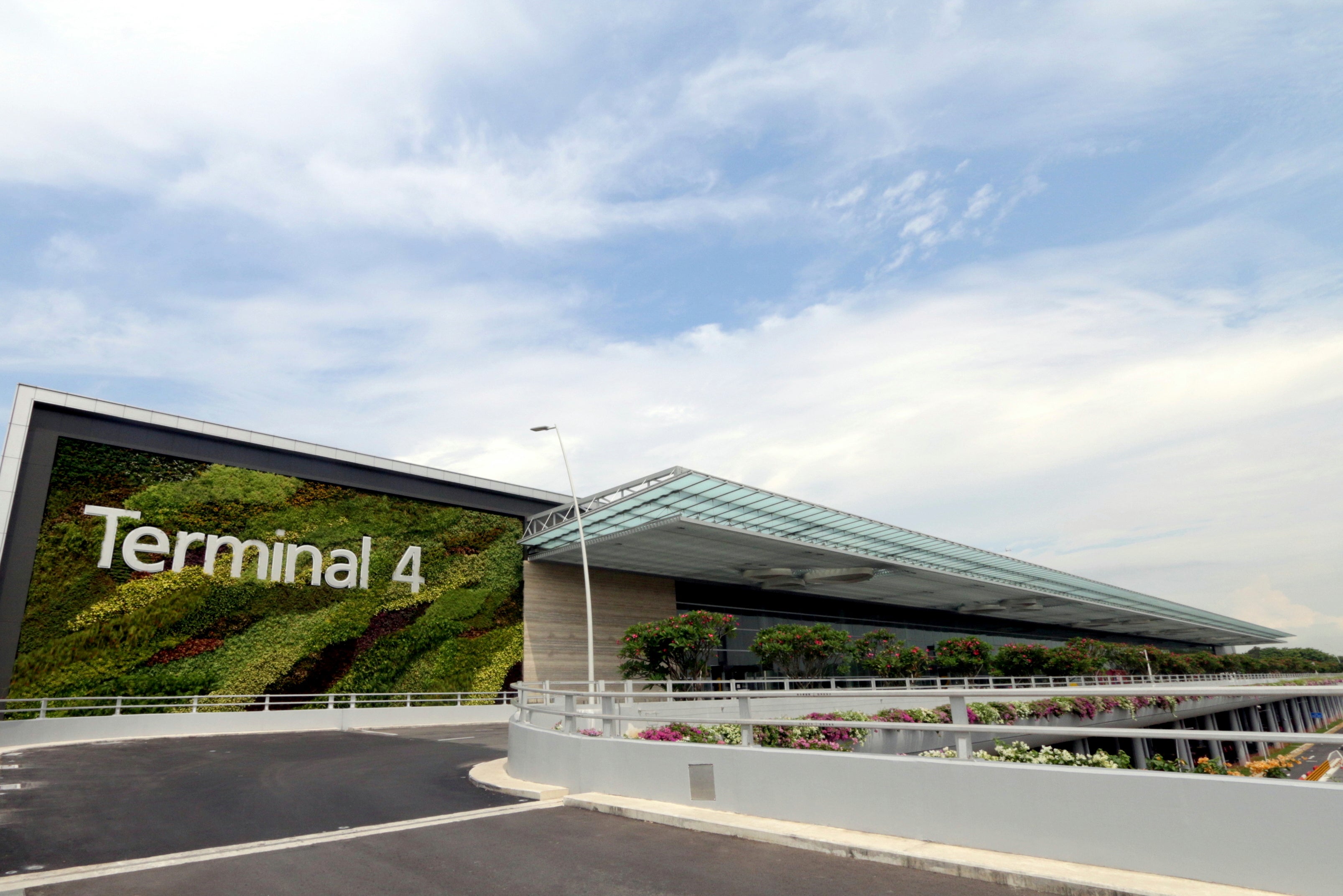 A Look Inside the New Terminal at Singapore Changi Airport - The Points Guy
