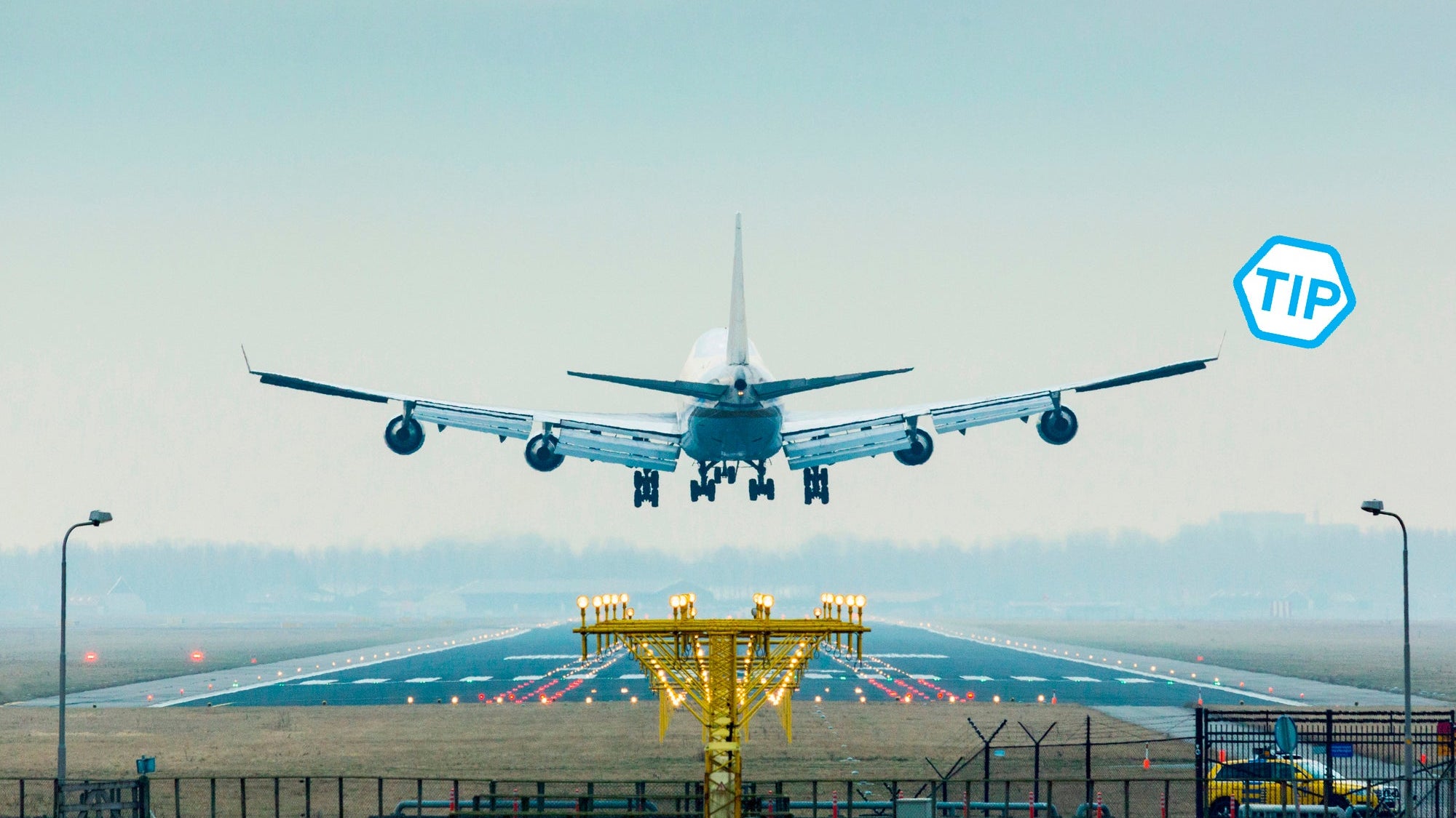 Aeroplane coming in to land, Amsterdam airport Shiphol