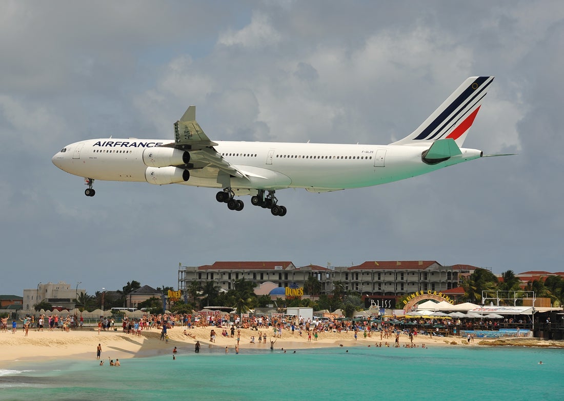 An Air France Airbus A340-300 landing at SXM from Paris (Image by Alberto Riva / The Points Guy)