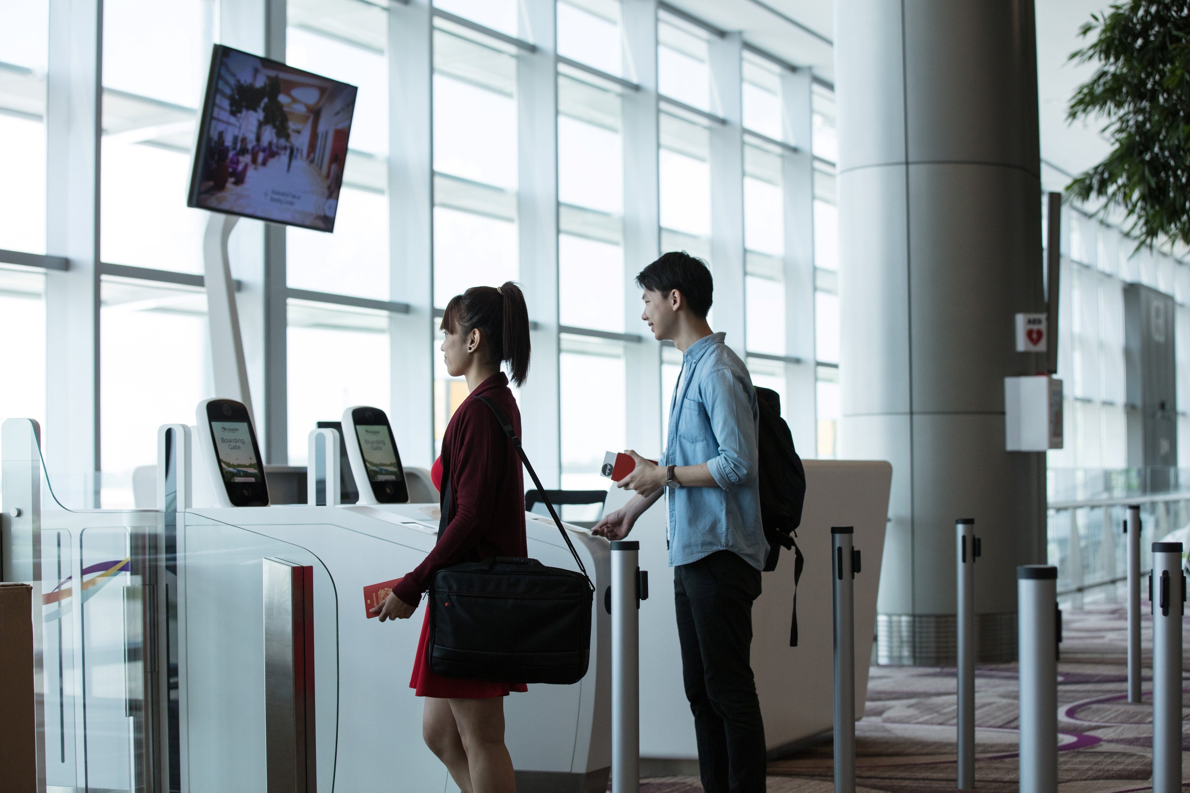 4. Passenger boards the aircraft via the ABG