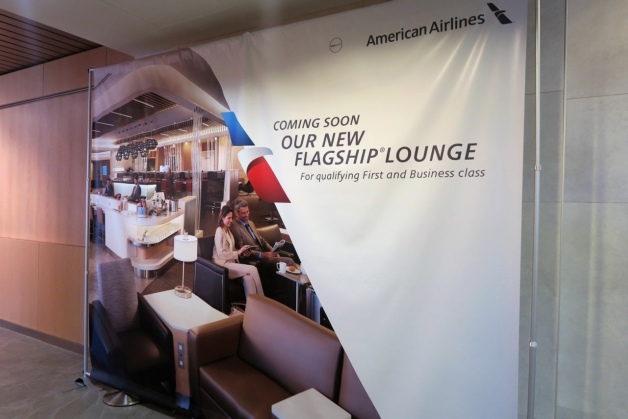 AA ORD Flagship Lounge - banner