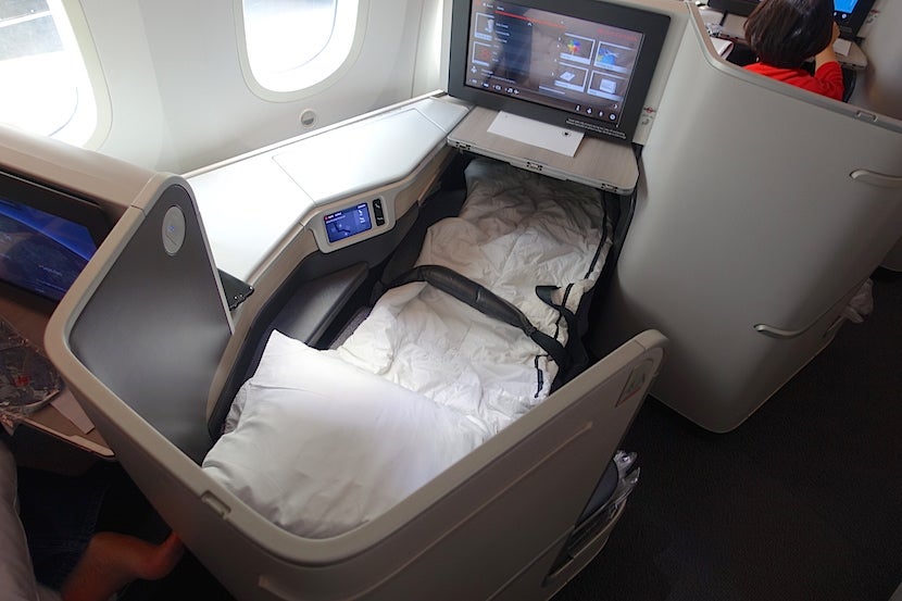 Air Canada bed overhead 2