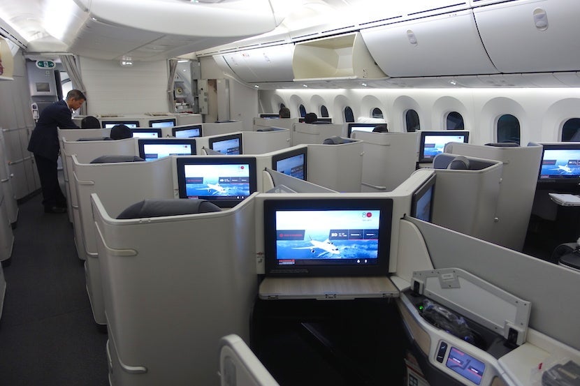 Air Canada cabin back 2