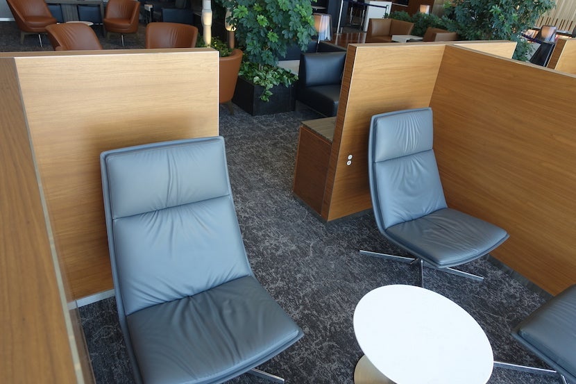 Air Canada lounge lounge chairs