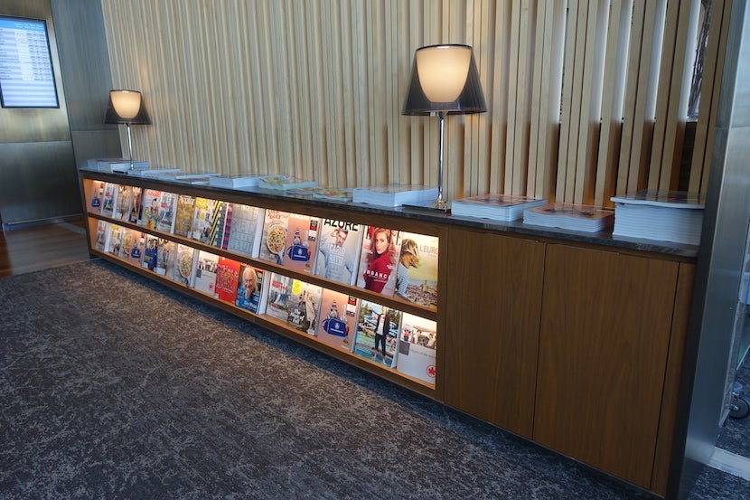 Air Canada lounge magazines