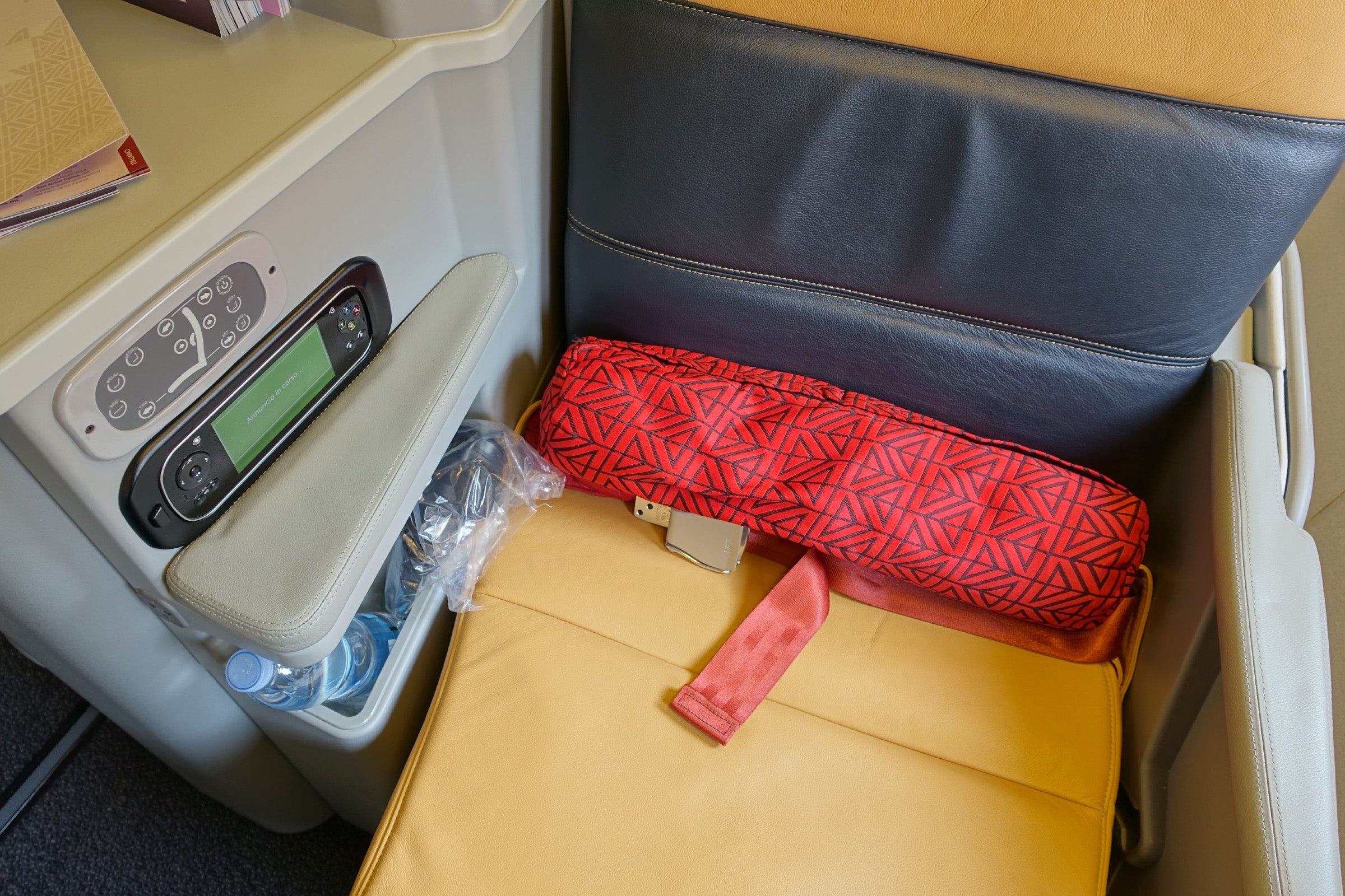 Alitalia 777 Business Class Review