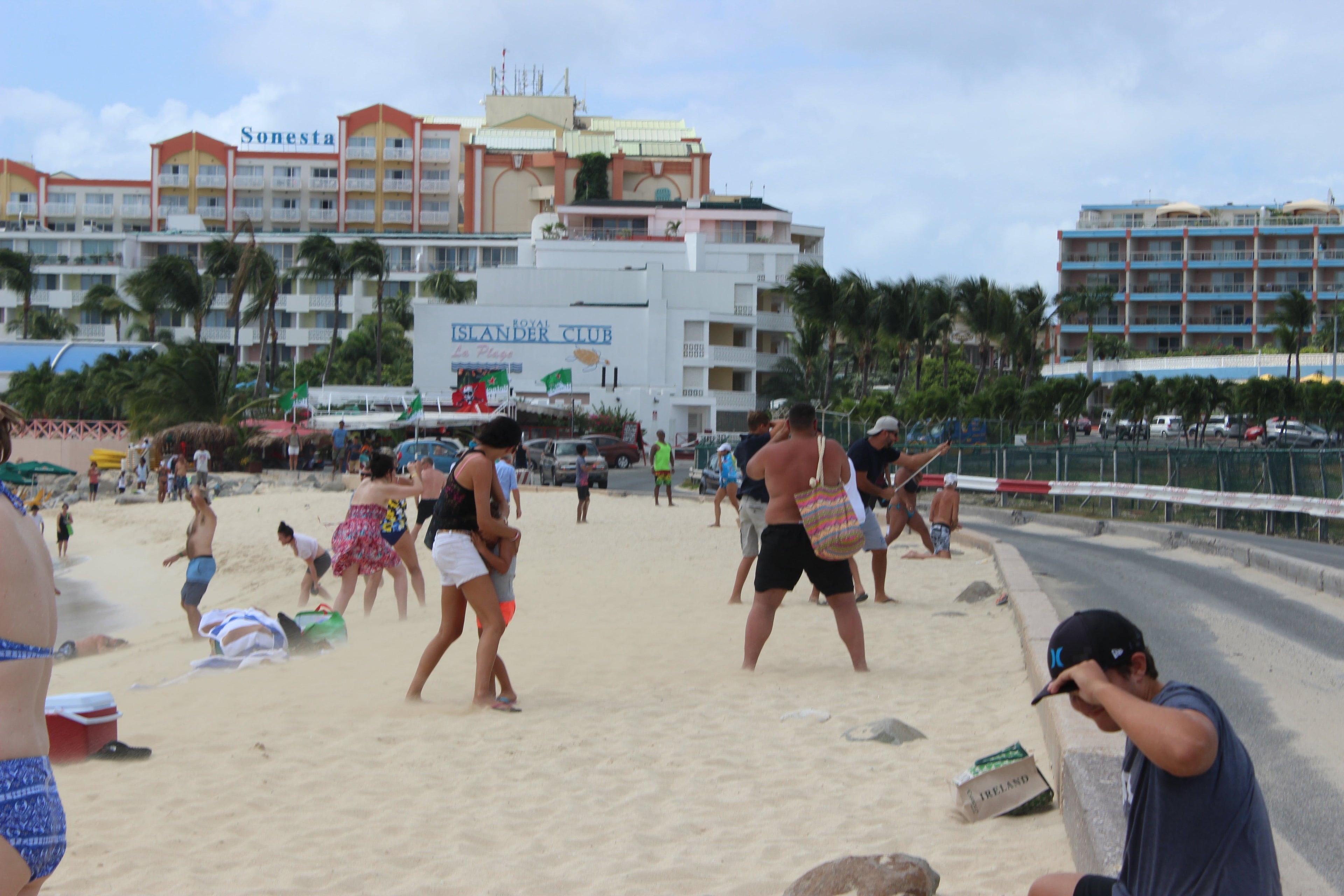 maho beach