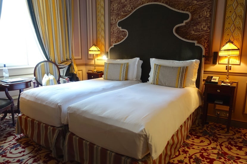 Intercontinental Bordeaux bed 1