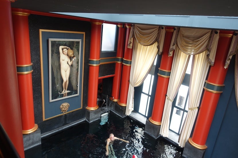 Intercontinental Bordeaux spa pool above