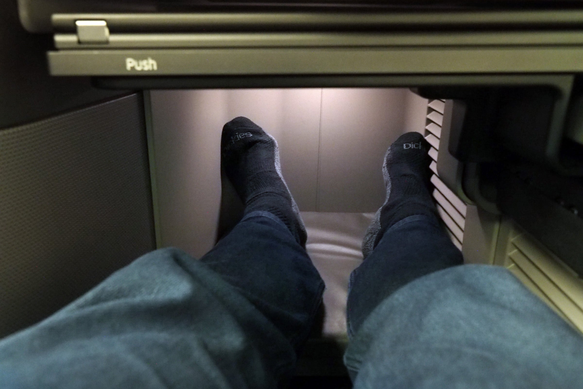 United 767-300ER Polaris Review