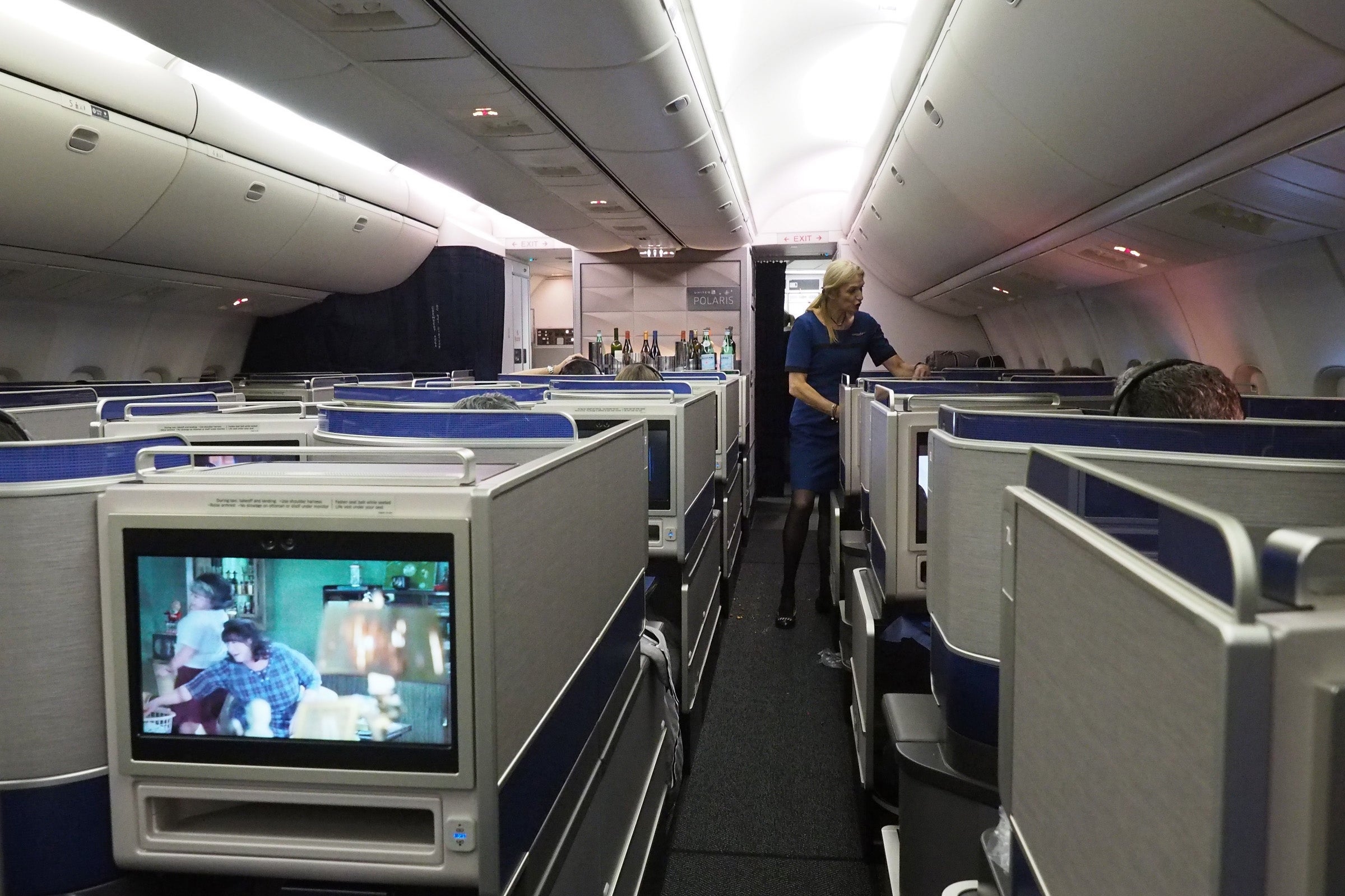 United 767-300ER Polaris Review