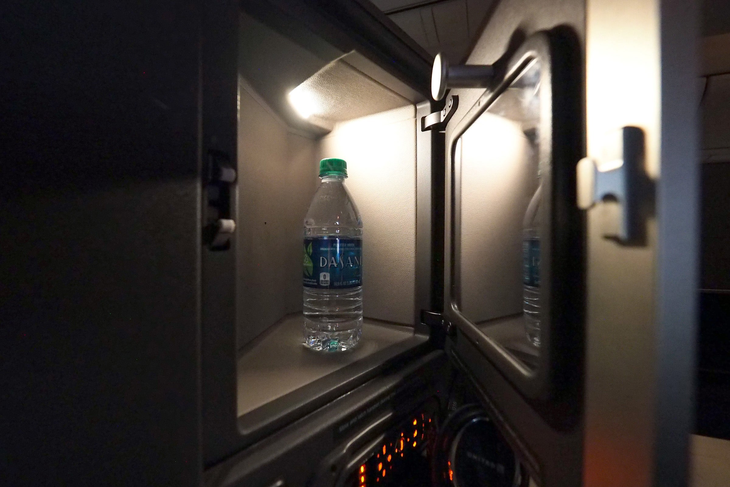 United 767-300ER Polaris Review