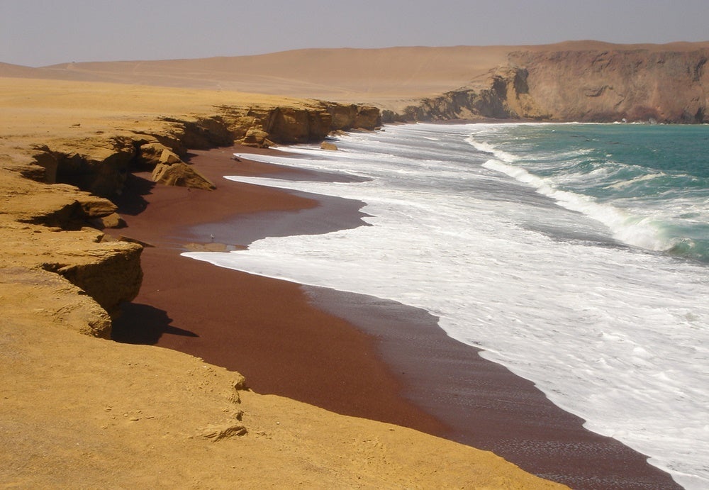 Playa Roja. Image by Vicente González Camacho / Flickr.