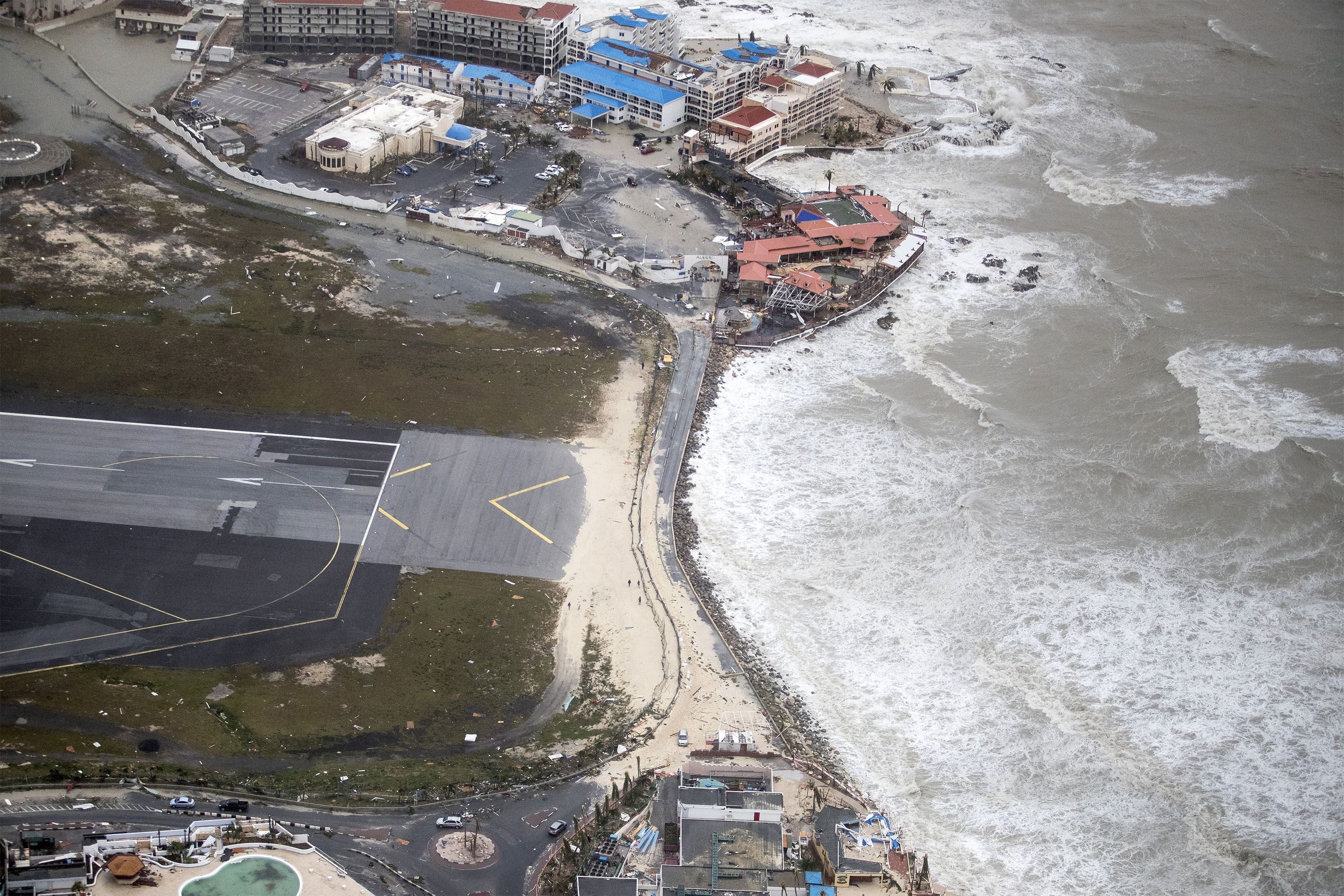 NETHERLANDS-OVERSEAS-WEATHER-HURRICANE-IRMA