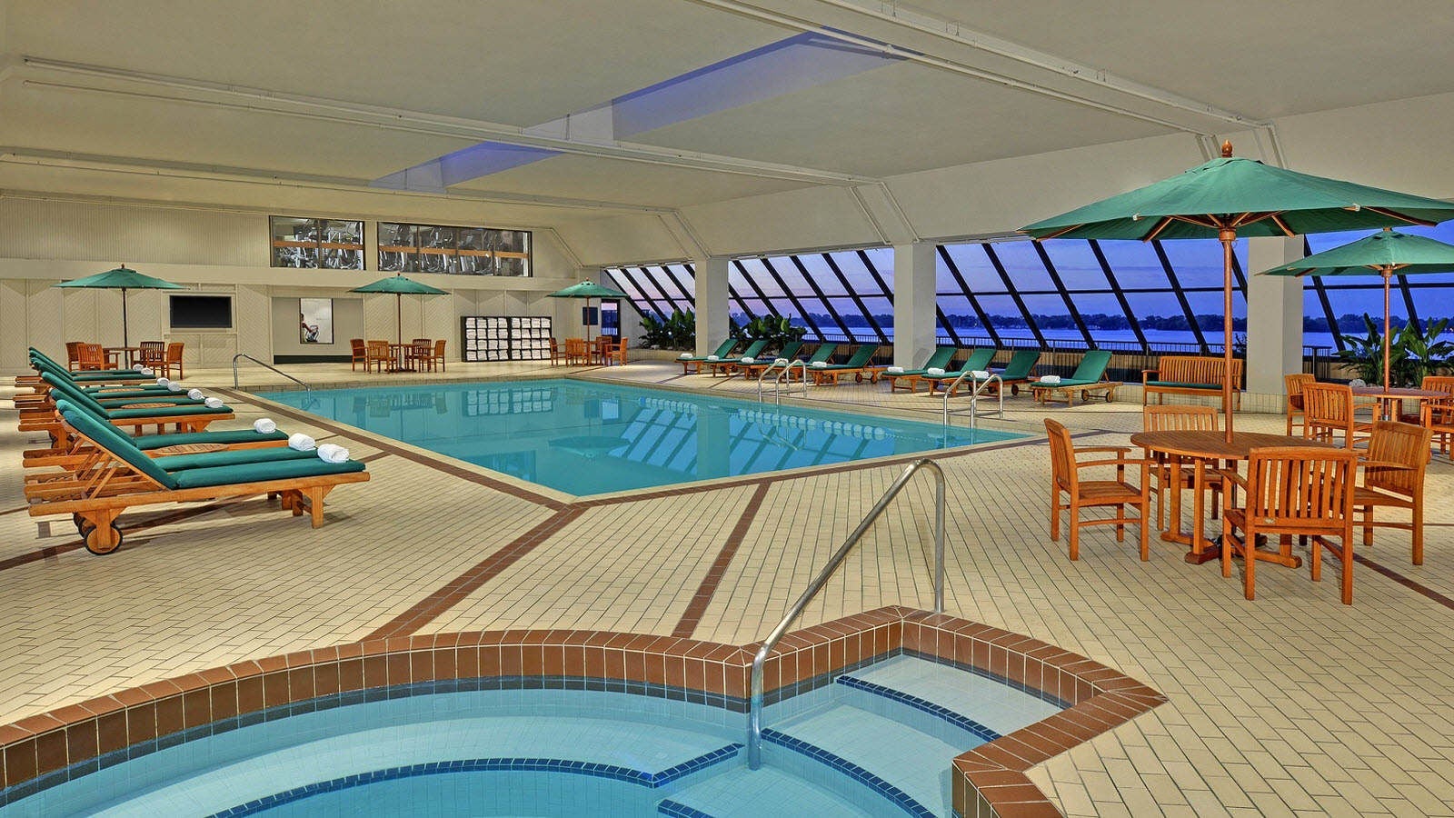 Image courtesy of the Westin Harbour Castle.