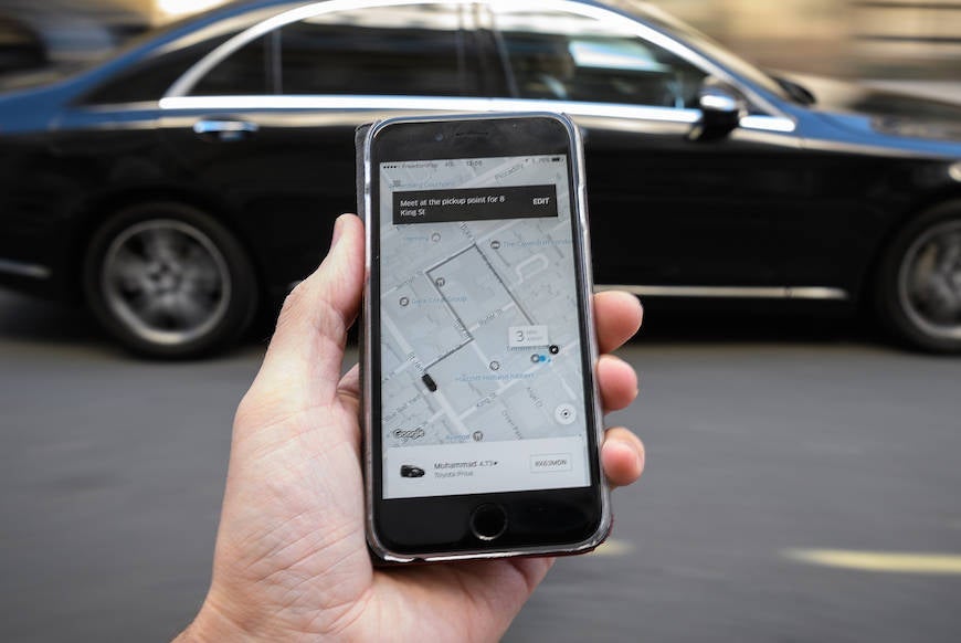 Dallas has Ubers and Lyfts aplenty. Image by Leon Neal / <a href="http://www.gettyimages.com/license/851372958" target="_blank" rel="noopener">Getty Images</a>.