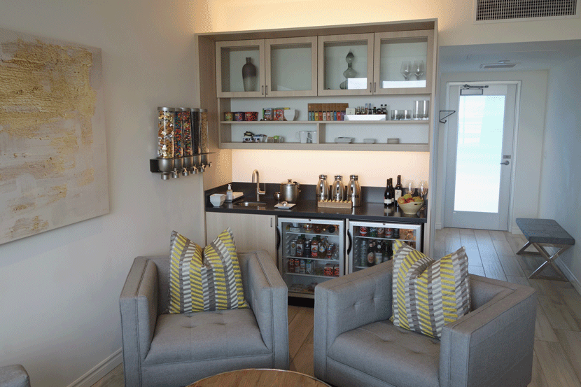 Private Suites LAX - 11