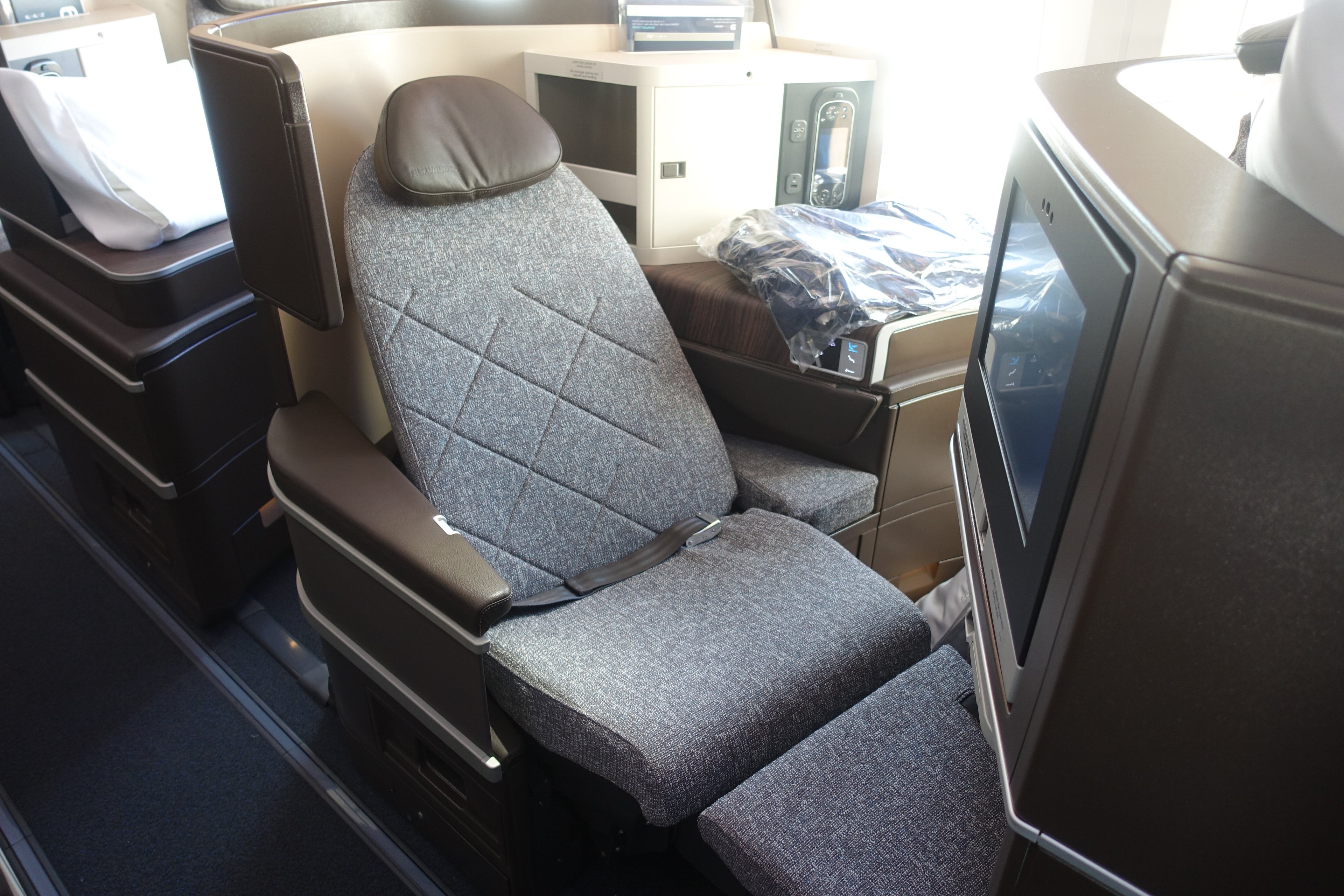 El Al's business class seat on its Dreamliner 