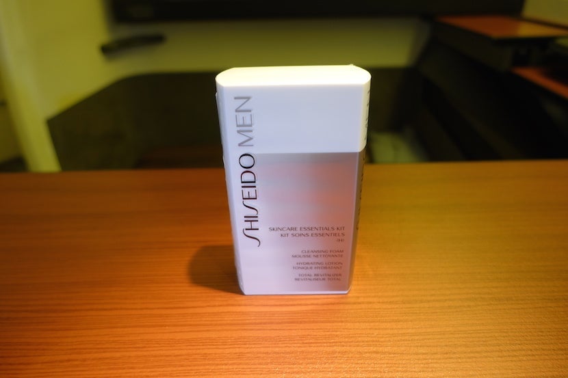 JAL first class Shiseido men