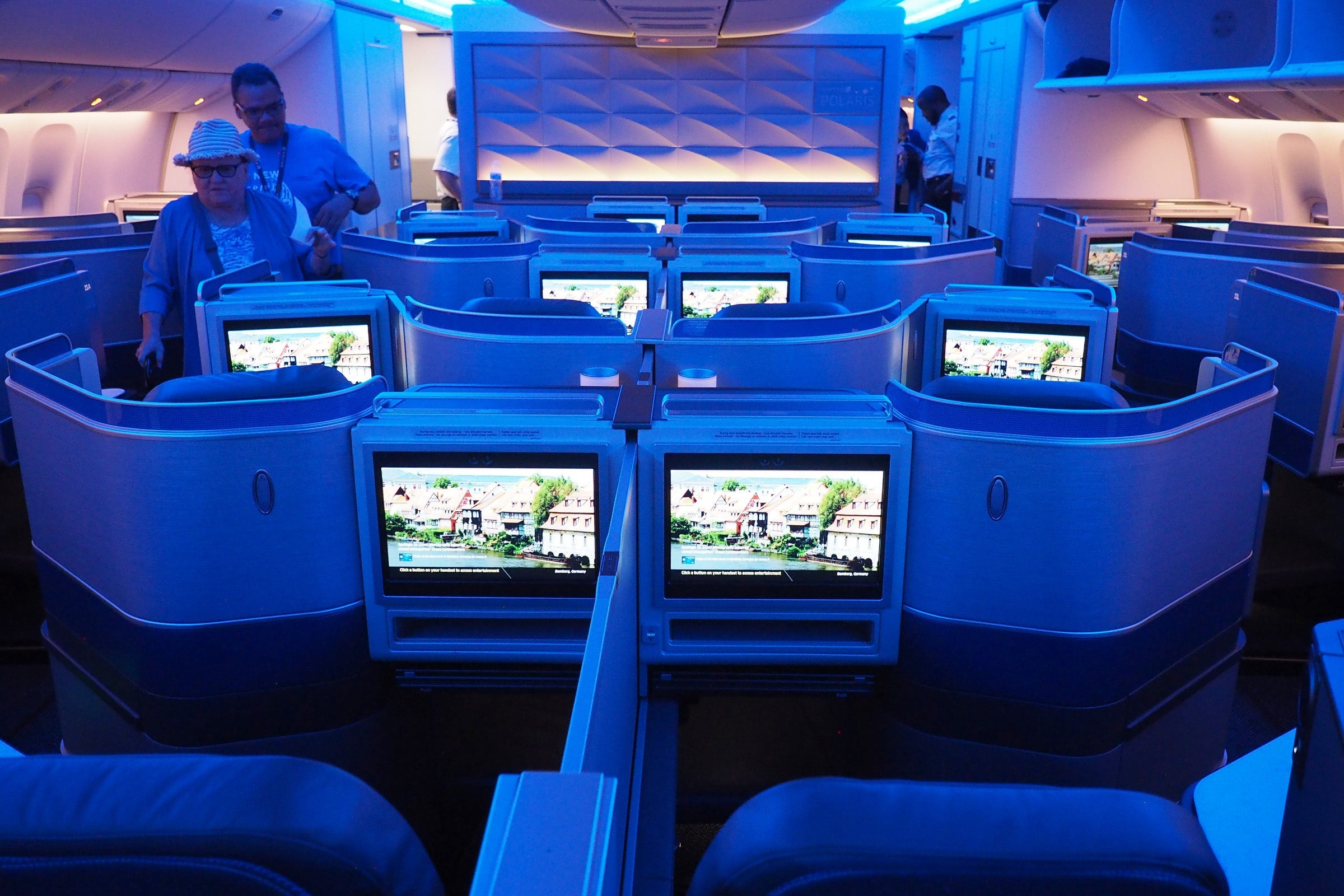 United 77W Relief Flight San Juan Puerto Rico