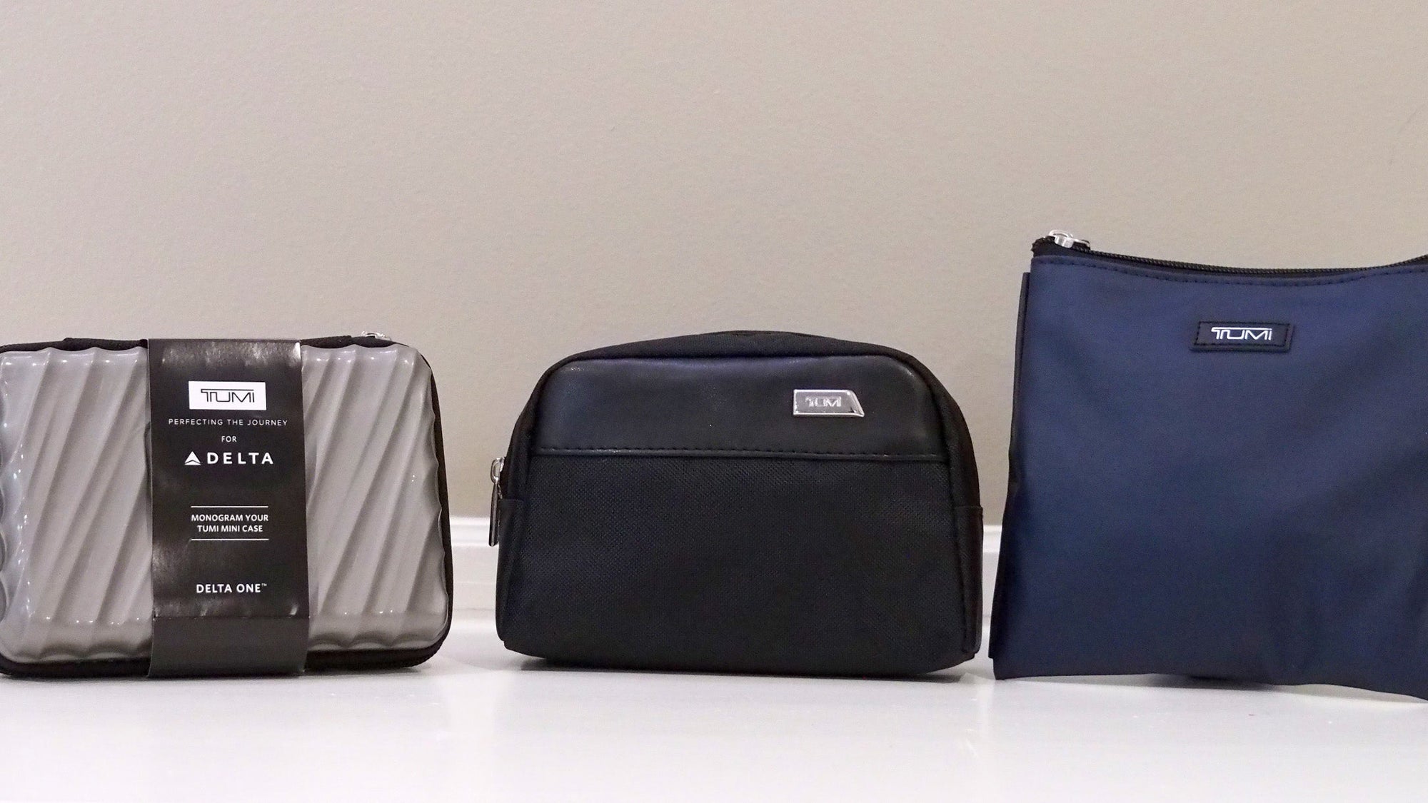 Delta One Premium Select Amenity Kits