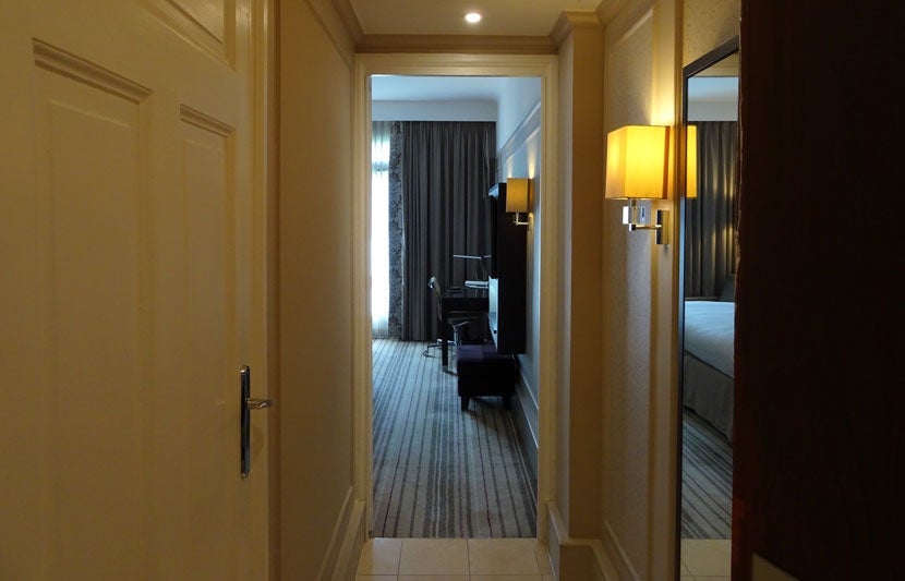 Paris-Room2