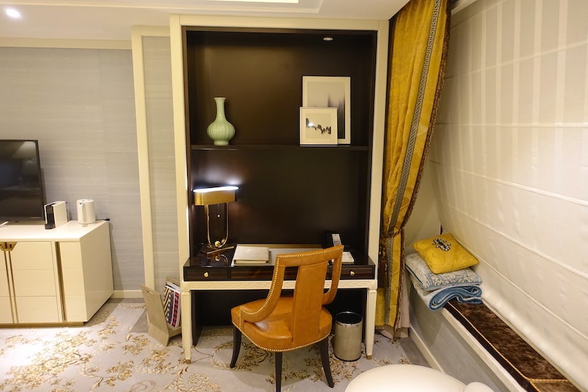 St Regis Shanghai desk