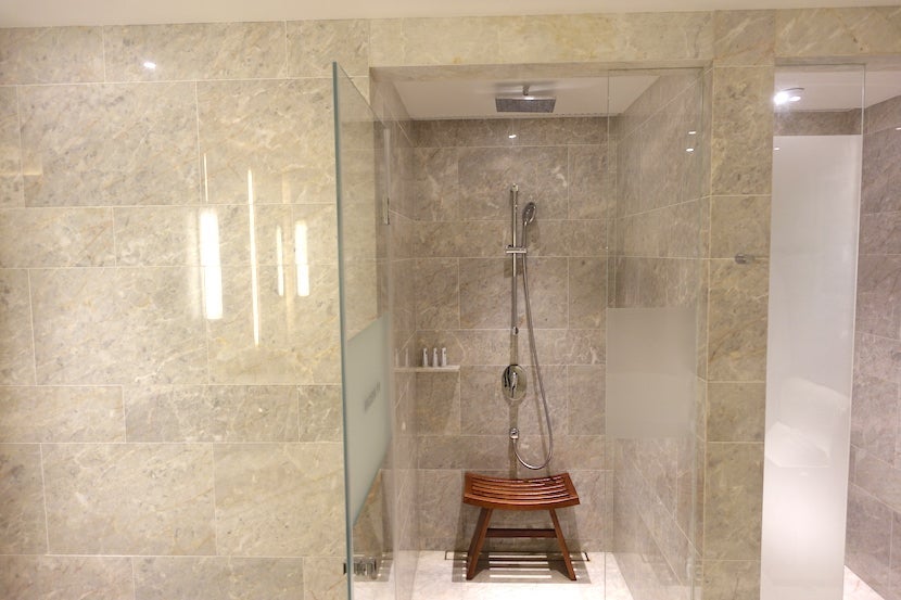 St Regis Shanghai shower 1