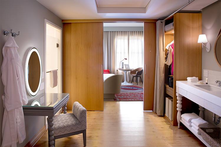 Image by Virgin Hotels Chicago / Facebook.