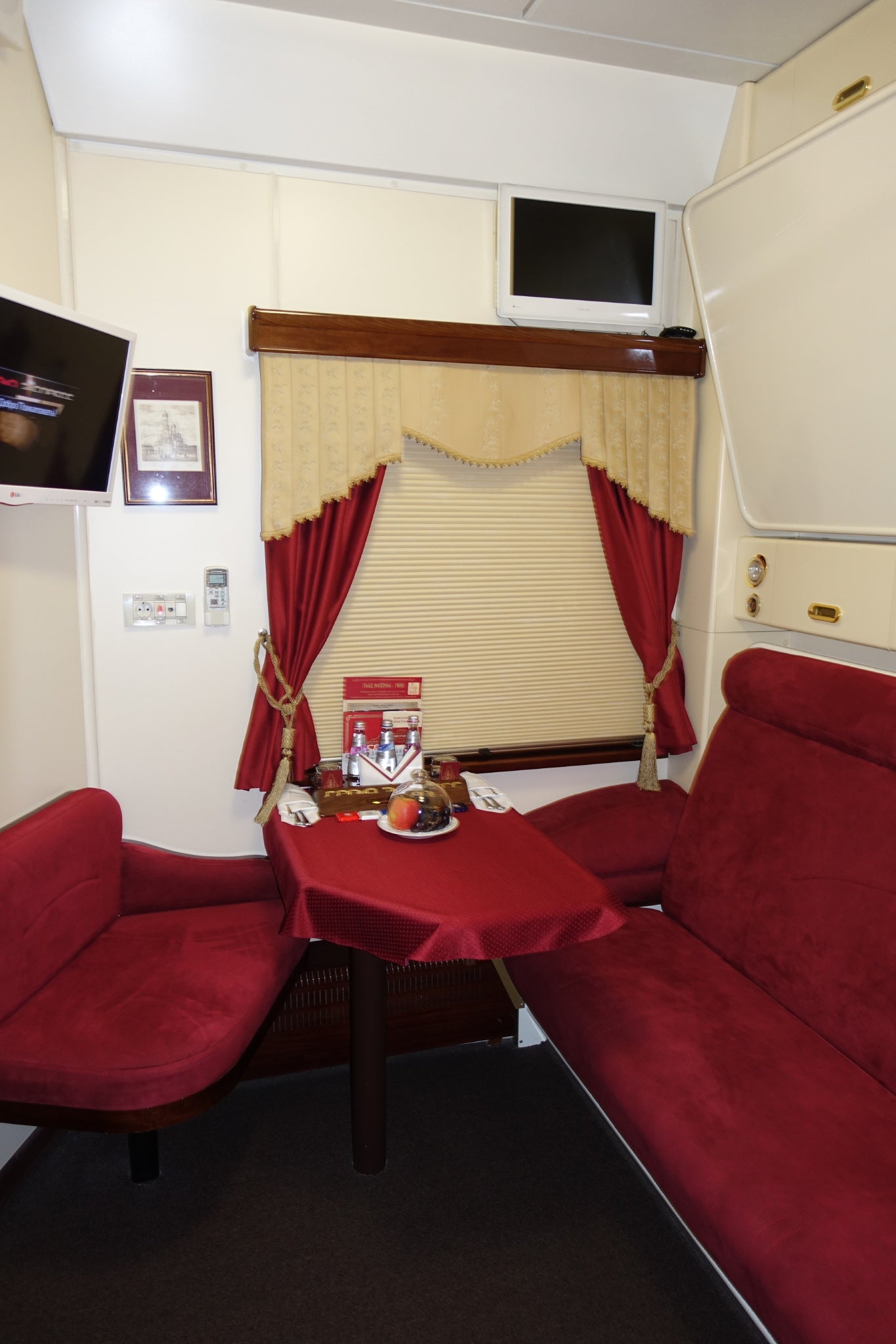 moscow, train, grand express, Adam Kotkin