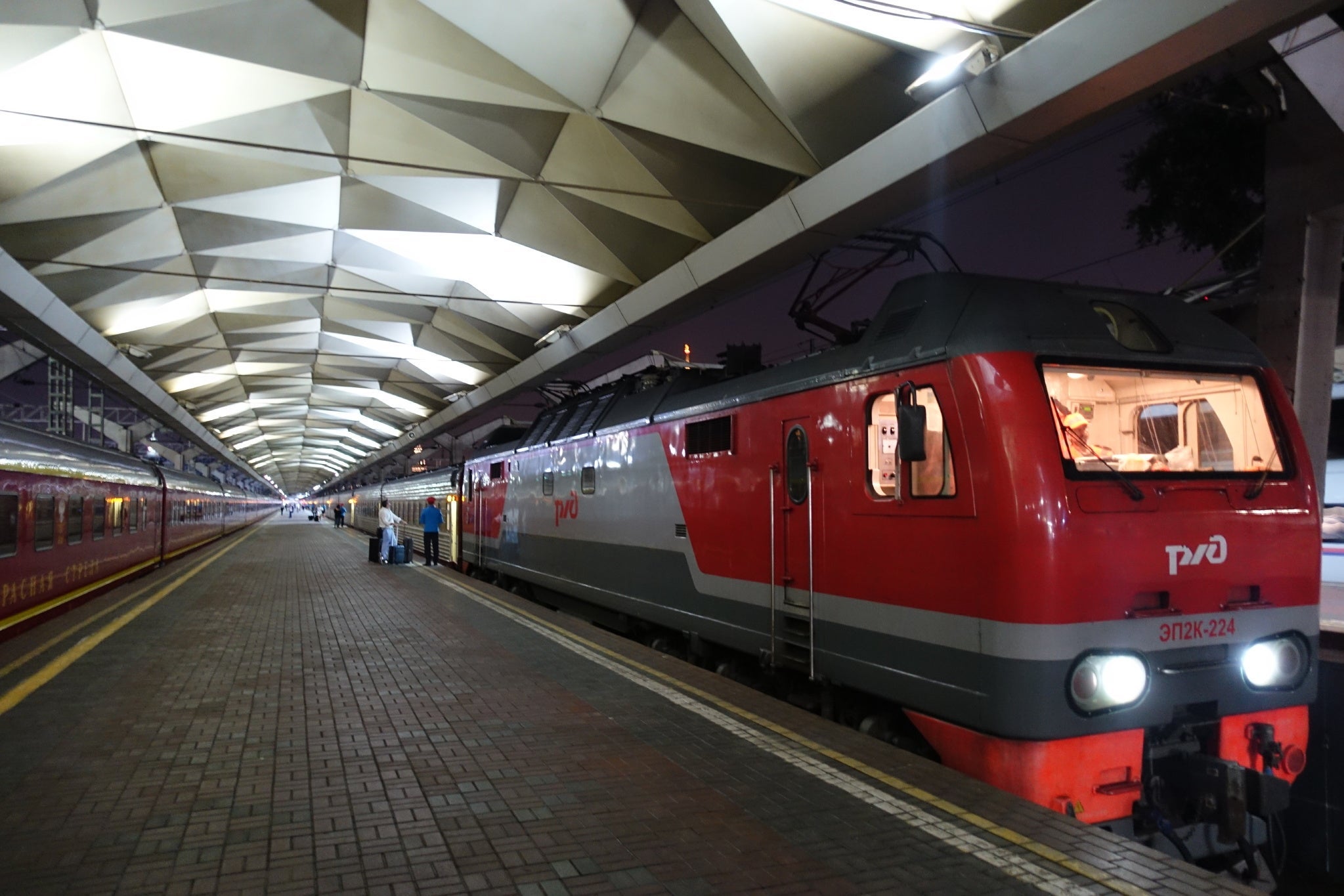 grand express, moscow, russia, train
