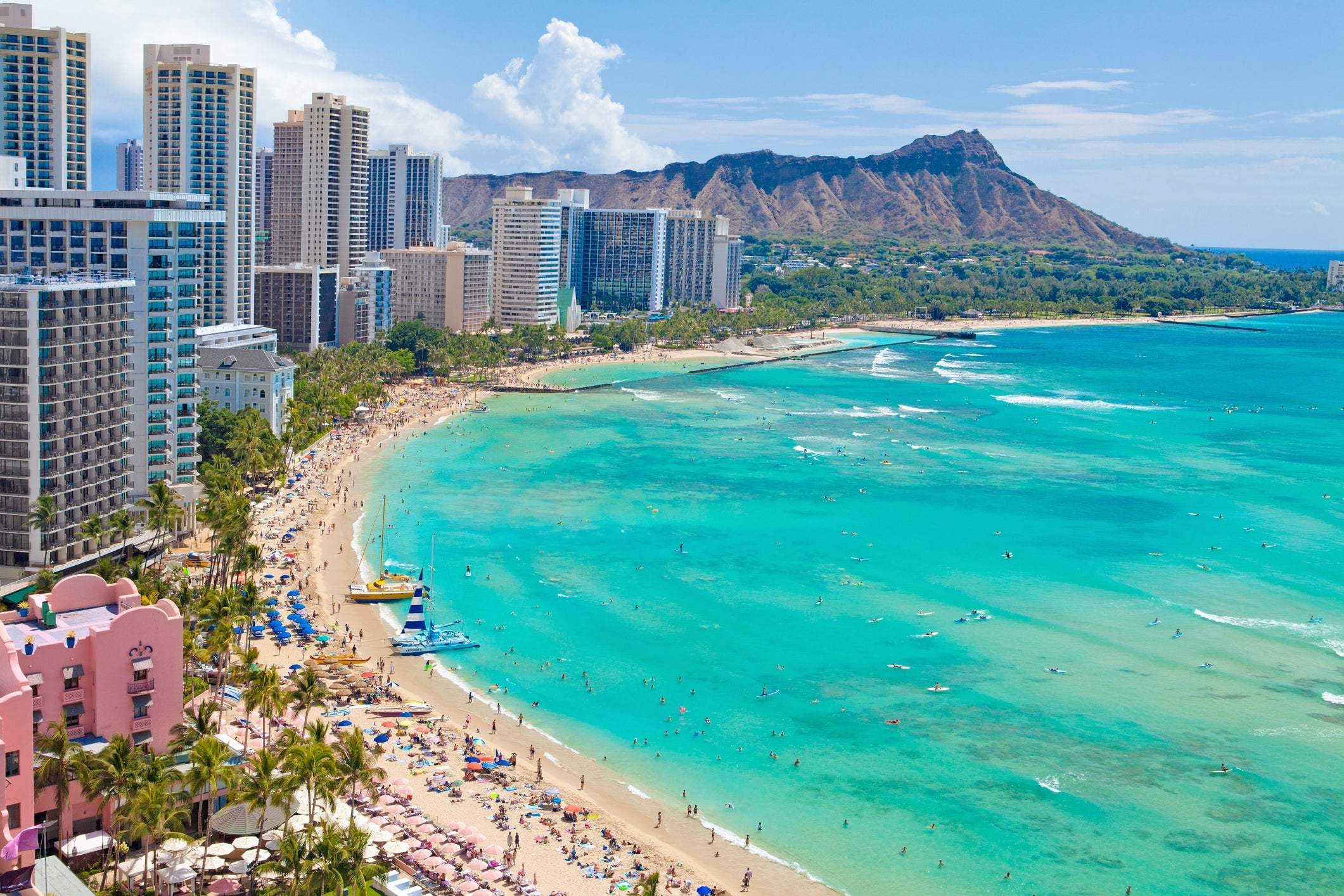 There will soon be another option for those on the West Coast planning Hawaii trips. (Photo by M Swiet Productions / Getty Images)