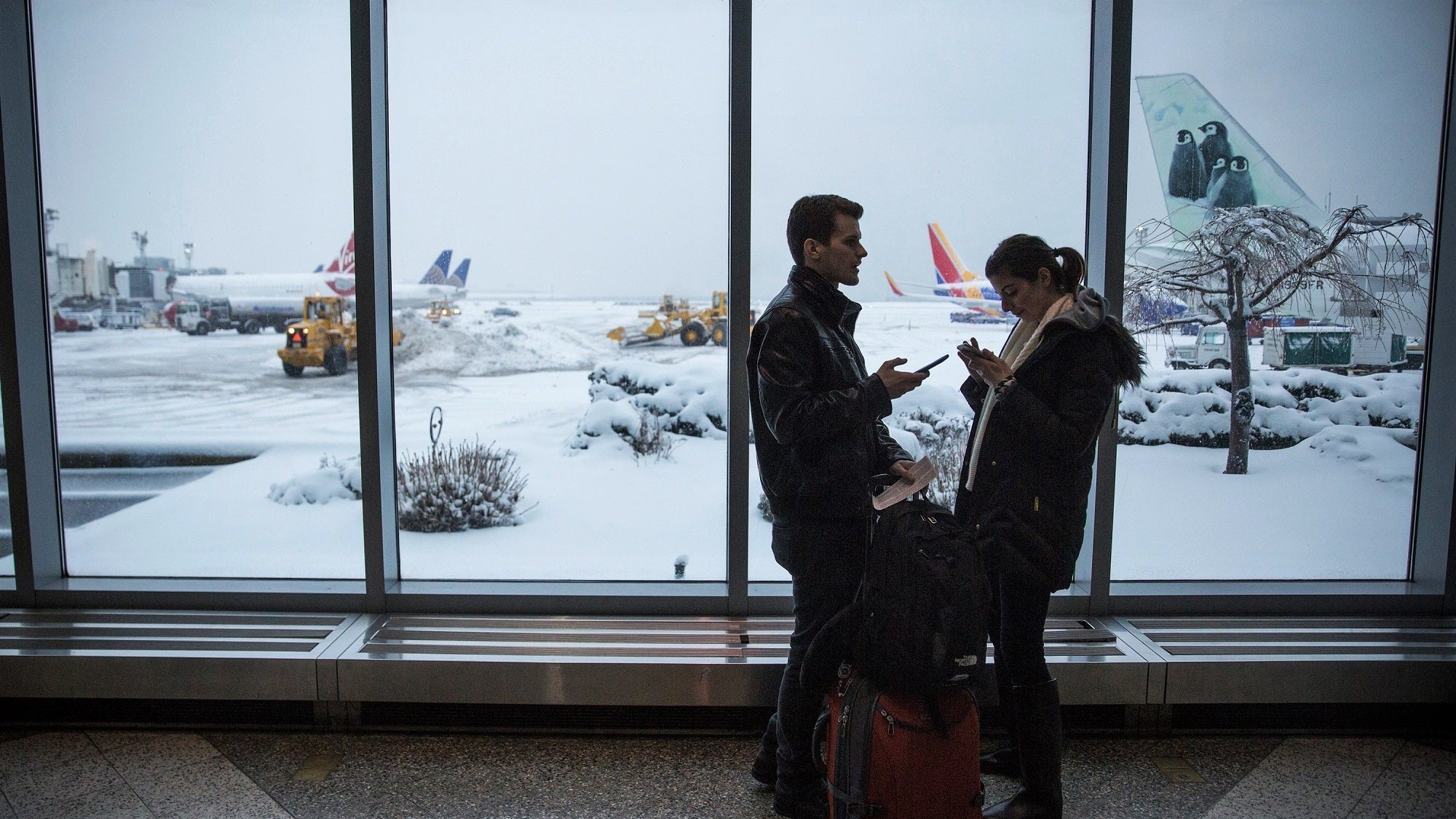 Snow Storm Snarls Air Traffic From Chicago To East Coast