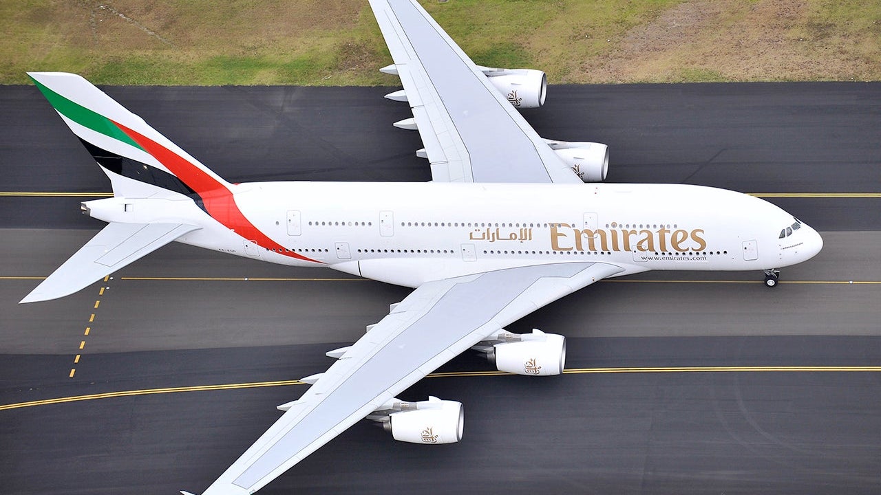Emirates Airbus A380 Lands Into Sydney, Australia