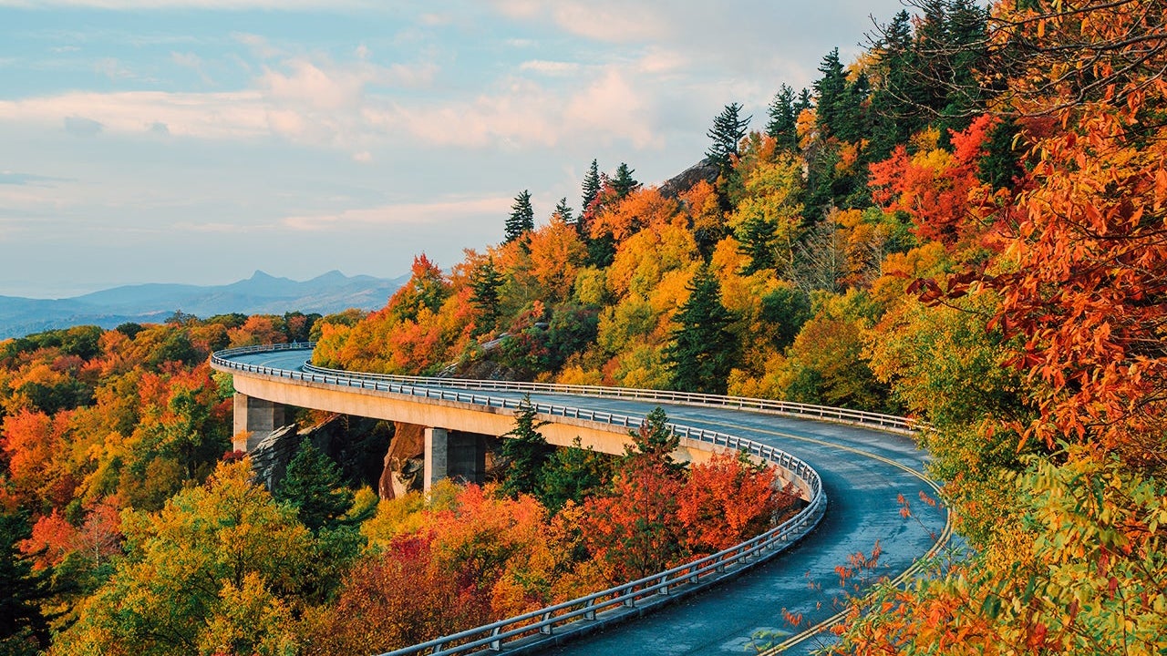 Linn Cove Viaduct - Blue Ridge parkway fall