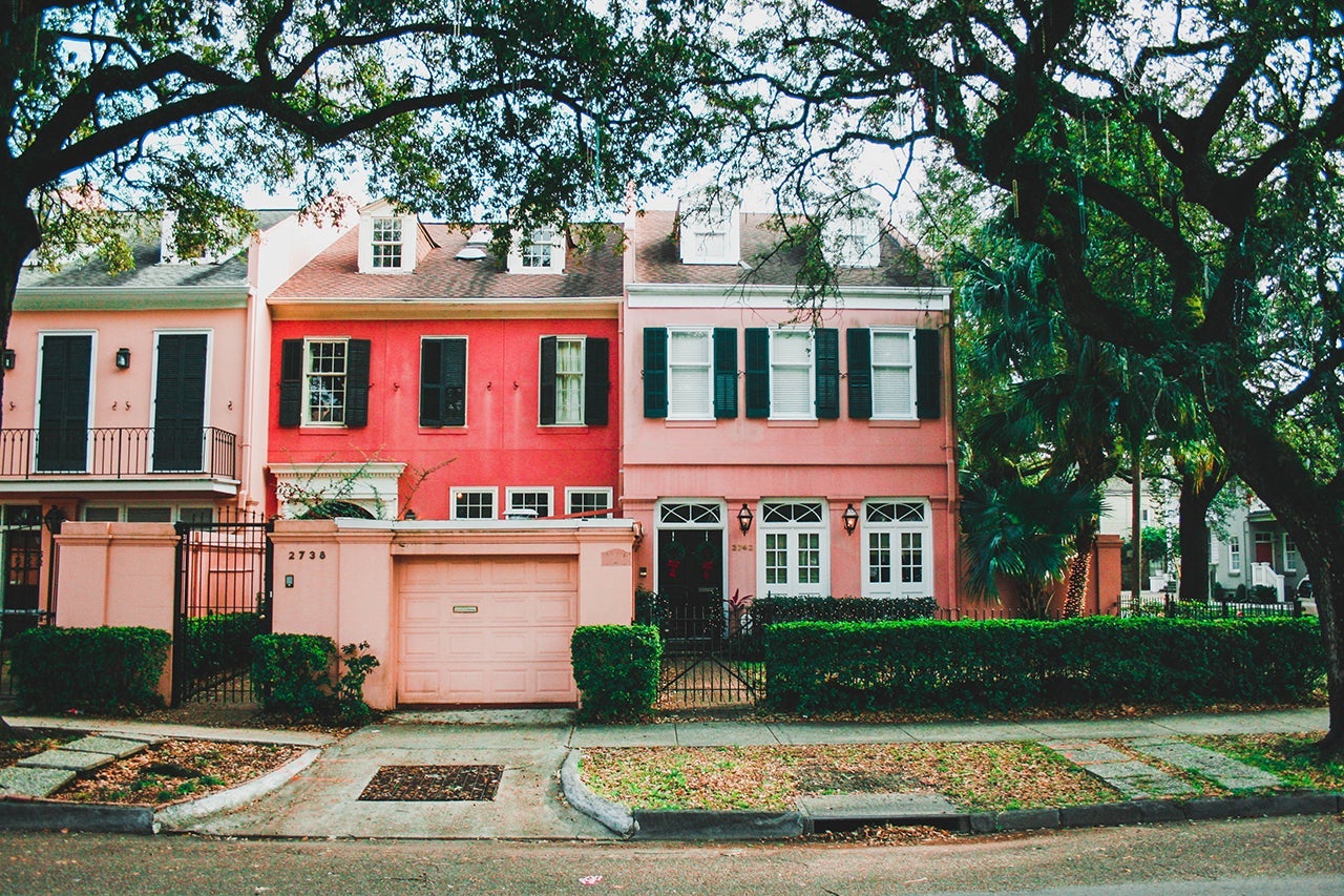 Bright colors of the Lower Garden District. (Photo by Lyndsey Marie via Unsplash)