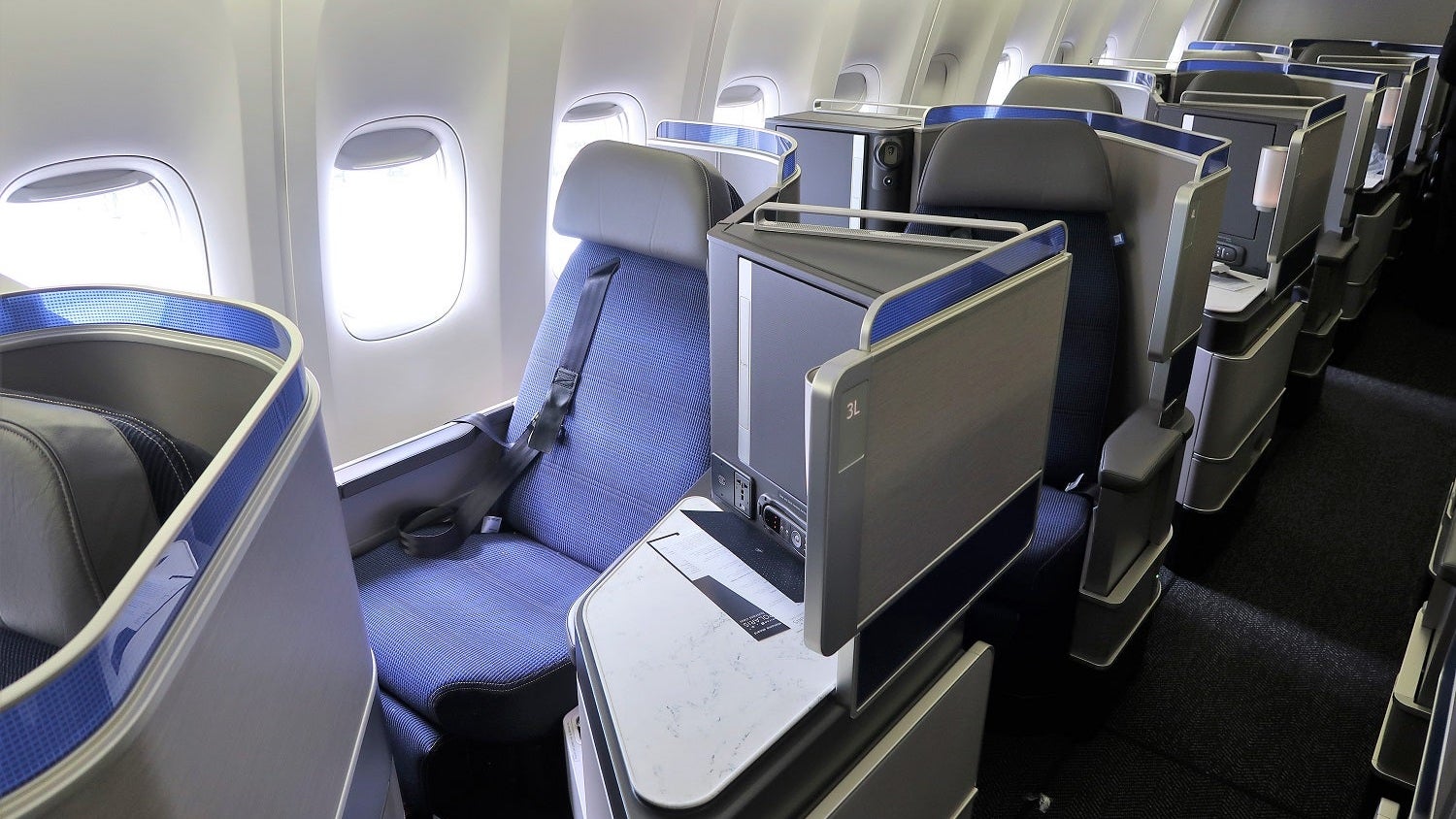 United 777-200 772 Polaris business class window seats in the forward cabin