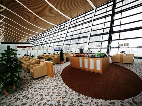 First Class Lounge (No. 69) at Shanghai Pudong (PVG) airport. Photo courtesy of Priority Pass.