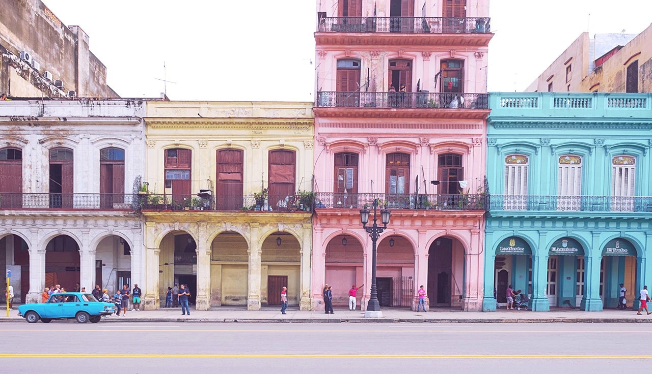 JetBlue is adding more flights to the colorful city of Havana. (Photo by @yellowillow via Twenty20)