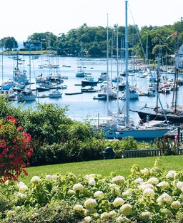 There's still time to book a Labor Day weekend package at these points hotels around the US