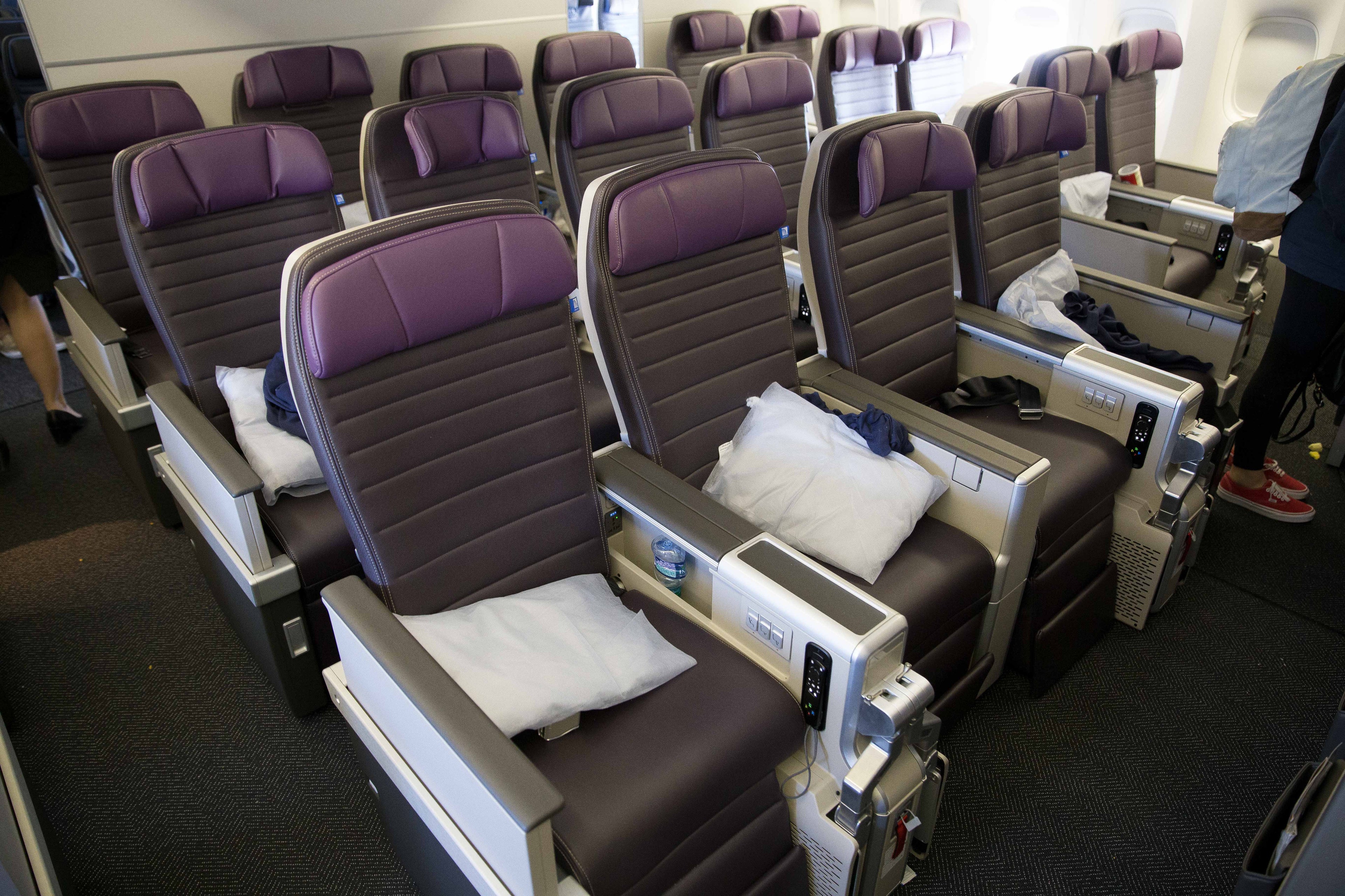 United Premium Plus on the 777-200. Photo by Brendan Dorsey.
