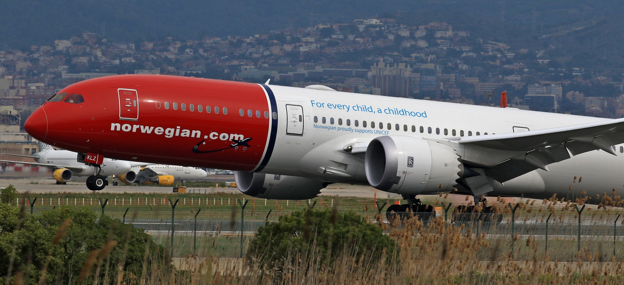 Norwegian Boeing 787 Parts Fall on Neighborhood Near Rome - The Points Guy