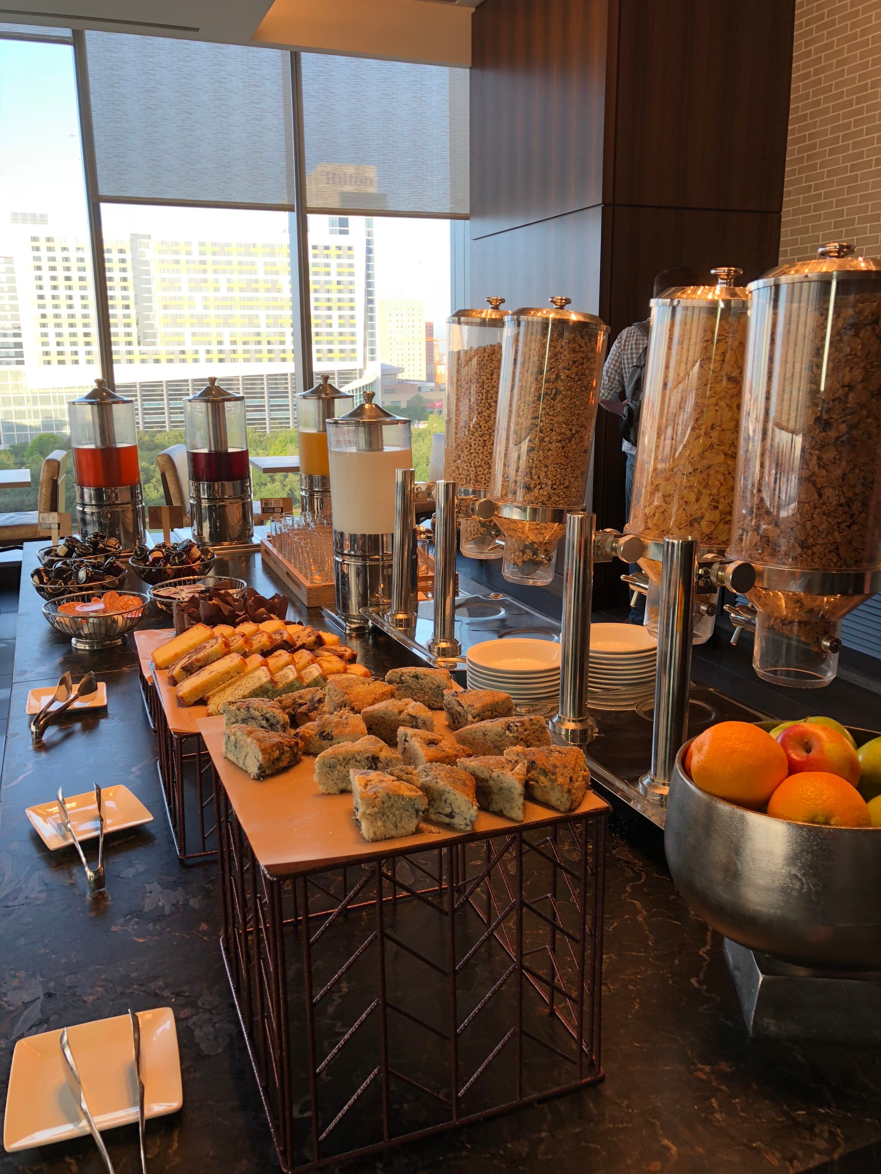 Marriott Marquis M Lounge